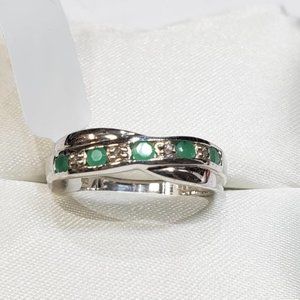 NWT Sterling Silver Diamond Emerald Ring